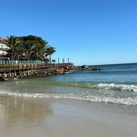 Apto Em Condominio No Centro De Bombinhas, Proximo Da Praia Exterior foto